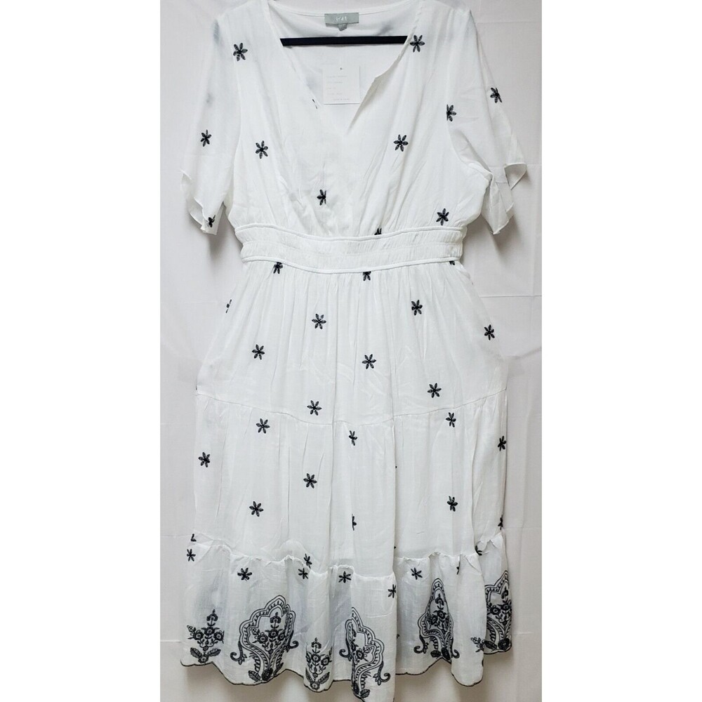Women's  Summer IGEE Flower Embroidered White Long  Dress  Fully Lined NWT